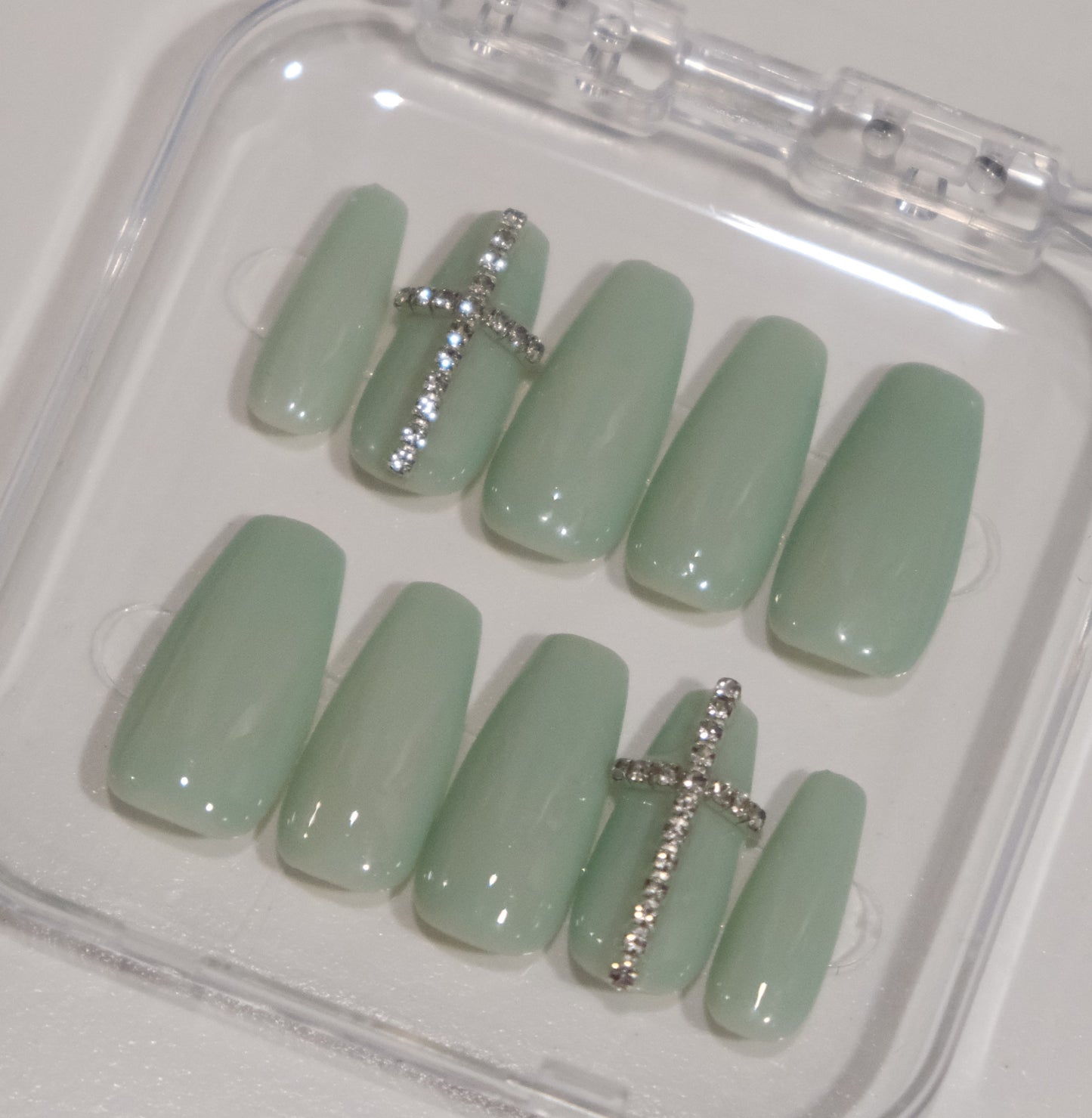 Mint Cross